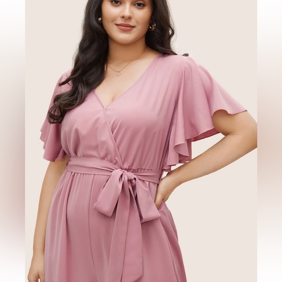 BloomChic Plus Size 6XL Anti-Wrinkle Plain Belted Flutter Sleeve Zipper Jumpsuit - Picture 3 of 7